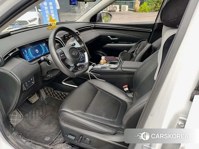 Hyundai Tucson id 4392432 из Китая 8
