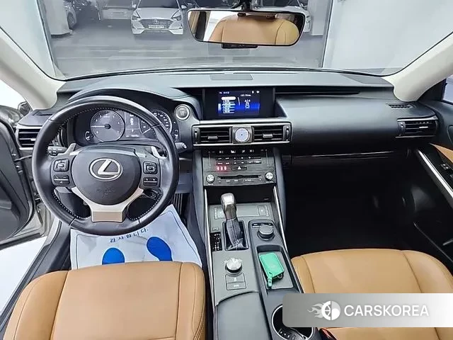 Lexus New IS300 id 3552855 из Кореи 16