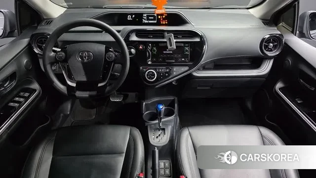 Toyota Prius C id 3449677 из Кореи 17