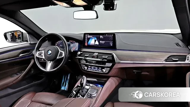 BMW 5 Series (G30) id 3484076 из Кореи 17