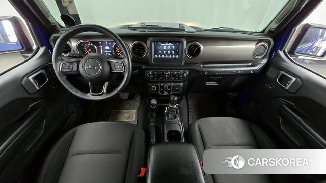 Jeep Wrangler (JL) id 4232975 из Кореи 17