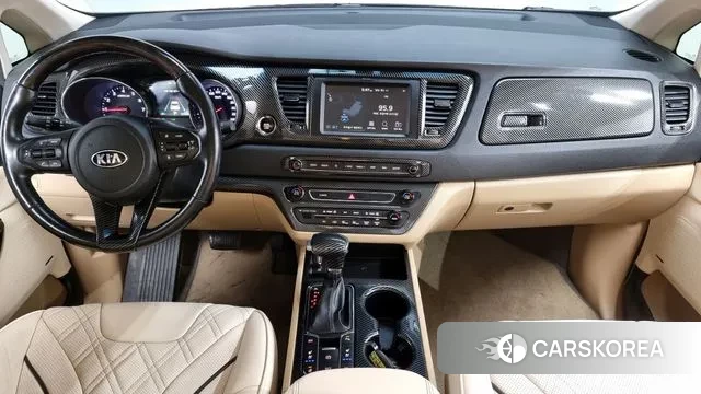 Kia The New Carnival id 3439797 из Кореи 17