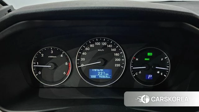 Hyundai The New Grand Starex id 4557465 из Кореи 27
