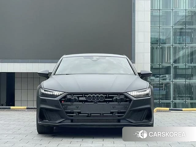 Audi A7L id 4265963 из Китая 15