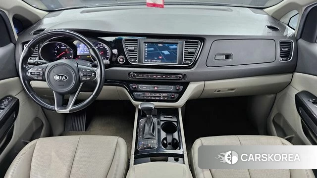 Kia All New Carnival id 3808439 из Кореи 17