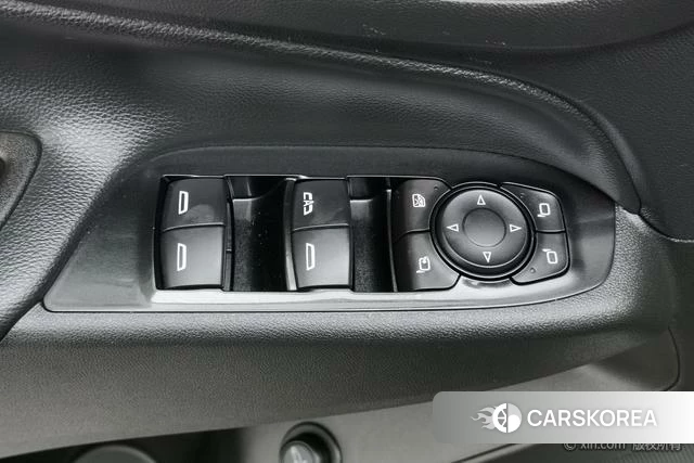 Chevrolet Explorer id 4210102 из Китая 21