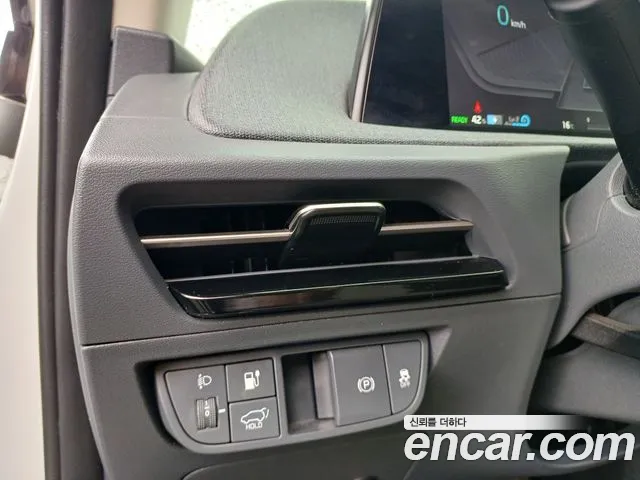 Kia EV6 id 2674935 из Кореи 9