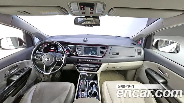 Kia The New Carnival id 2932690 из Кореи 17