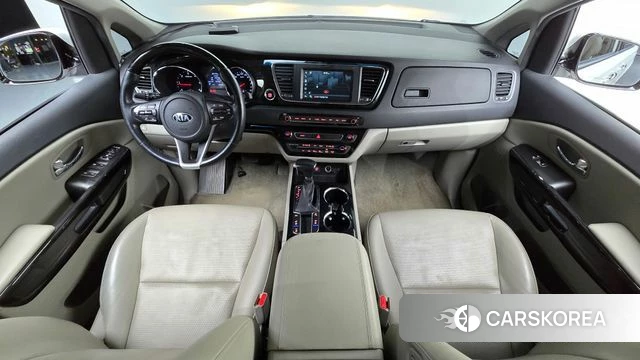 Kia The New Carnival id 3937087 из Кореи 17