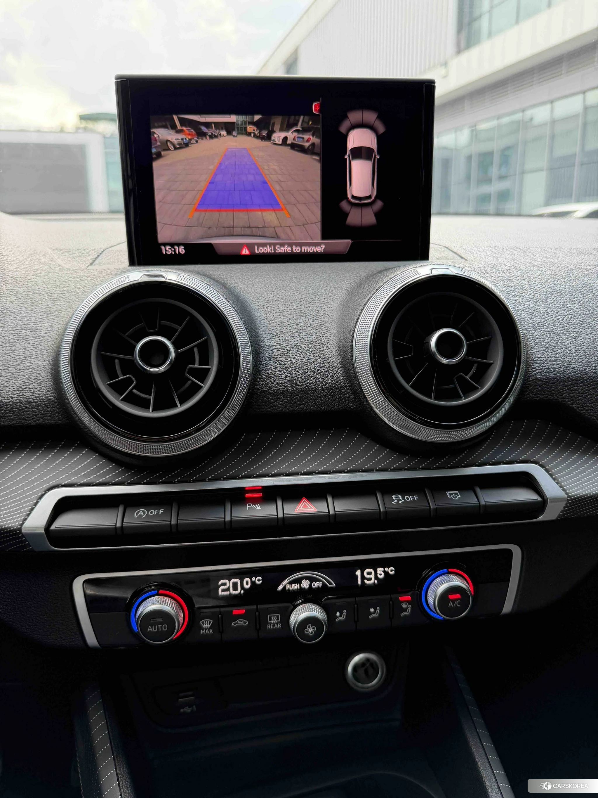 Audi Q2L id 4513840 из Китая 15