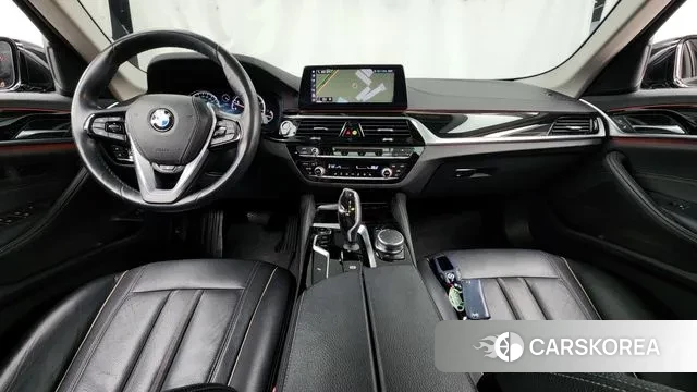 BMW 5 Series (G30) id 3489676 из Кореи 17