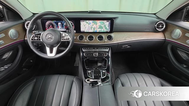 Mercedes-Benz E-Class W213 id 4196920 из Кореи 28