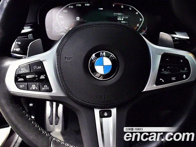 BMW 5 Series (G30) id 2707860 из Кореи 17