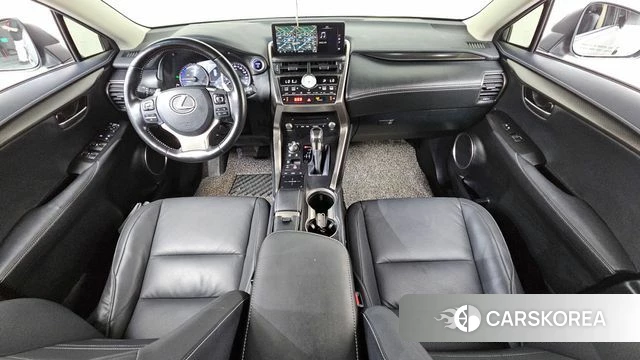 Lexus NX300h id 3942896 из Кореи 17