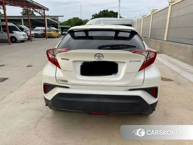 Toyota C-HR id 4334784 из Китая 7