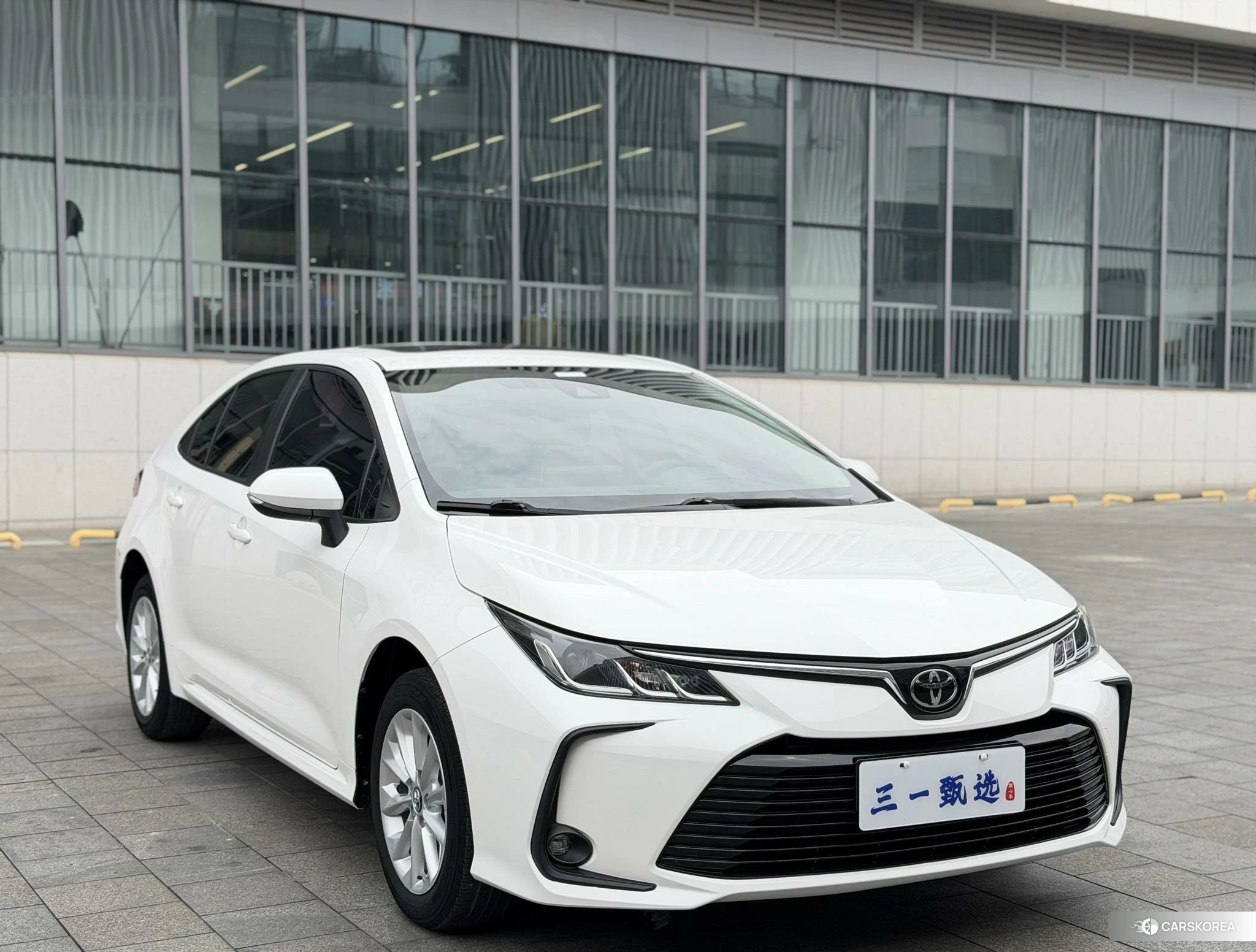 Toyota Corolla id 4441065 из Китая 16