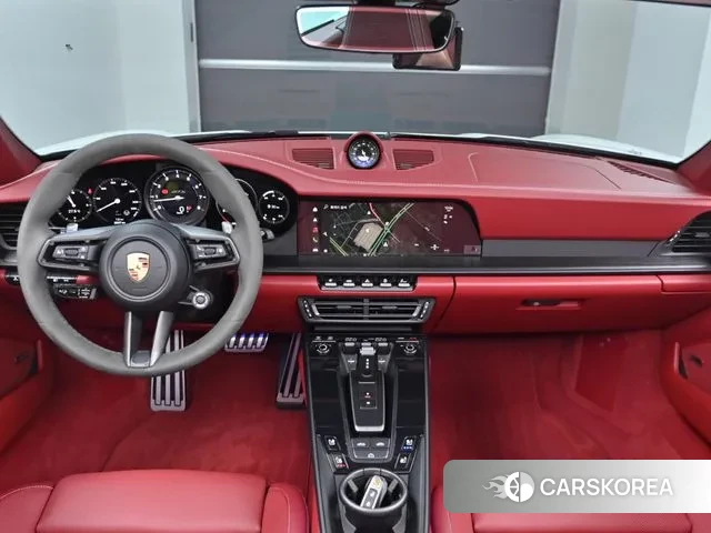 Porsche 911(992) id 2988682 из Кореи 17