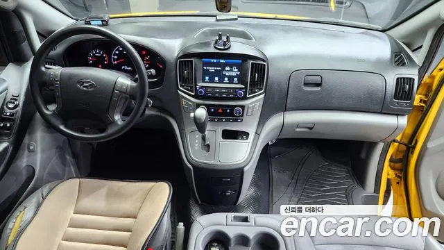 Hyundai The New Grand Starex id 2400218 из Кореи 17