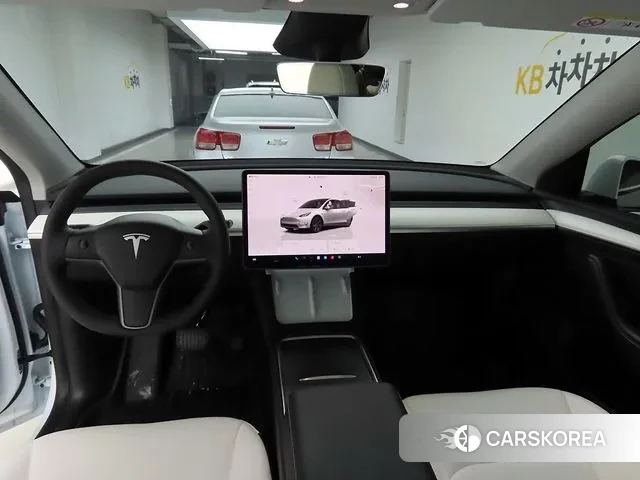 Tesla Model Y id 3720904 из Кореи 7