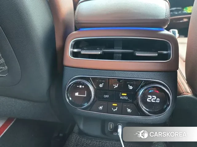 Genesis GV70 id 3727291 из Кореи 17