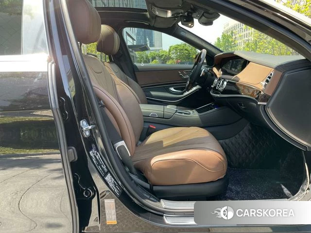 Mercedes-Benz Maybach S-class id 4221449 из Китая 20