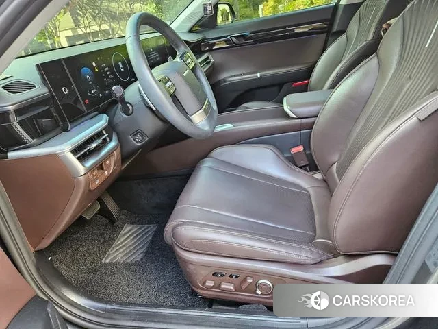 Hyundai Grandeur (GN7) id 3315774 из Кореи 17