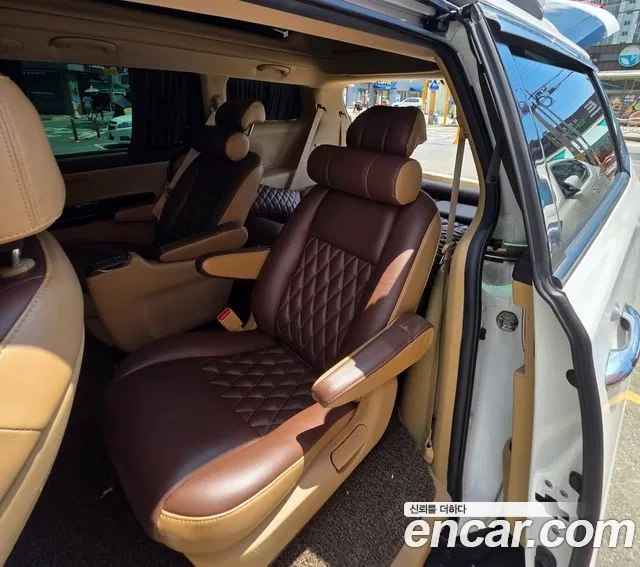 Kia The New Carnival id 2956636 из Кореи 7