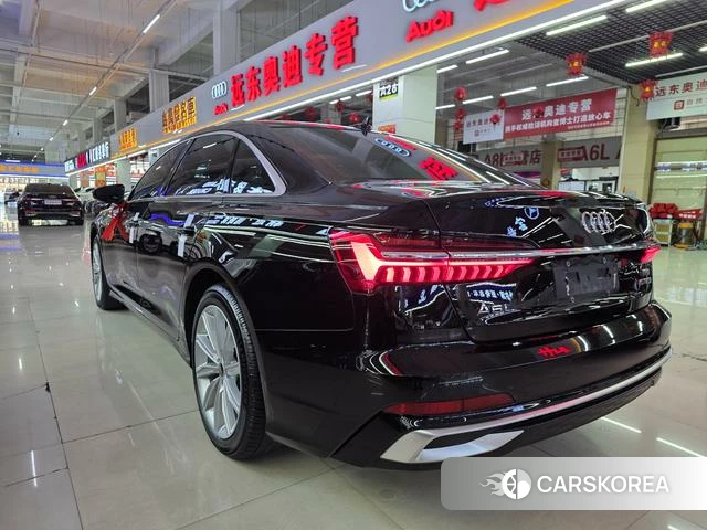 Audi A6L id 4313501 из Китая 7