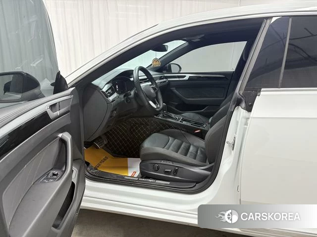 Volkswagen CC id 4273228 из Китая 17