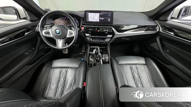 BMW 5 Series (G30) id 4187357 из Кореи 17