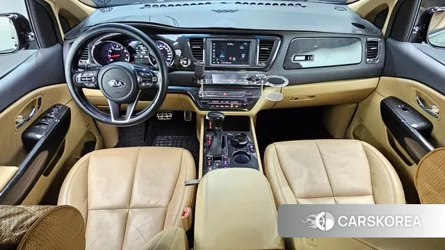 Kia The New Carnival id 3698660 из Кореи 17