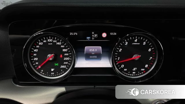 Mercedes-Benz E-Class W213 id 4856473 из Кореи 28