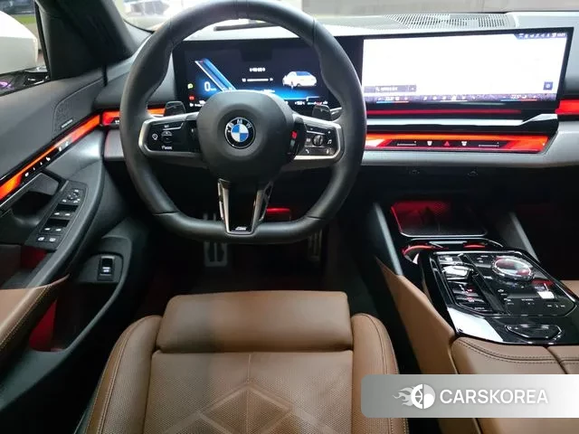 BMW 5 Series (G60) id 3359824 из Кореи 17