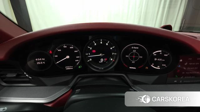 Porsche 911(992) id 4899200 из Кореи 27