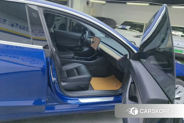Tesla Model 3 id 4212743 из Китая 14
