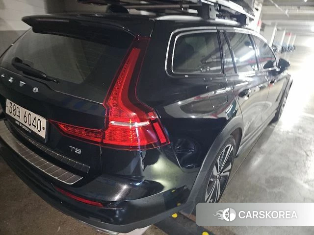 Volvo V60 Cross-Country 2nd Generation id 4581609 из Кореи 17