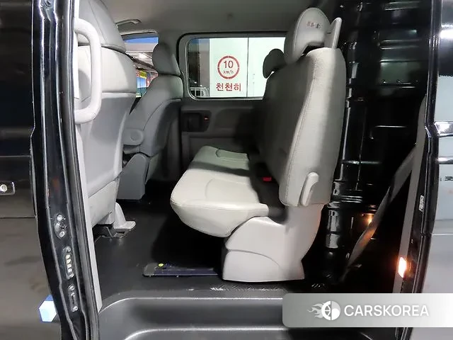 Hyundai The New Grand Starex id 3041943 из Кореи 17