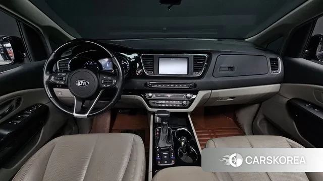 Kia The New Carnival id 3599057 из Кореи 17