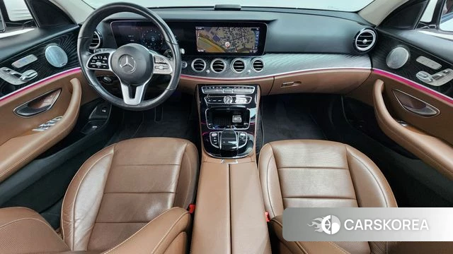 Mercedes-Benz E-Class W213 id 4390397 из Кореи 30