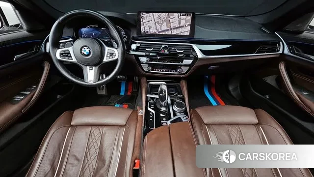 BMW 5 Series (G30) id 3708131 из Кореи 17