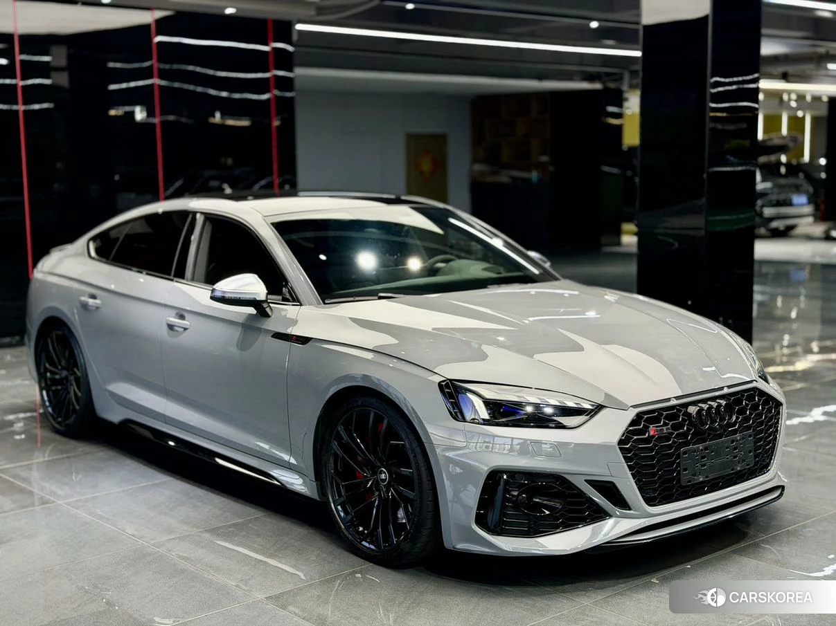 Audi RS 5 id 4440913 из Китая 11