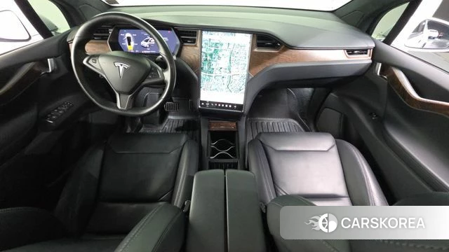 Tesla Model X id 4477385 из Кореи 17