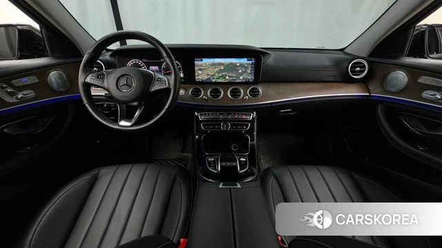 Mercedes-Benz E-Class W213 id 4684586 из Кореи 17
