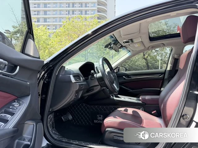 Honda Accord id 4277999 из Китая 8