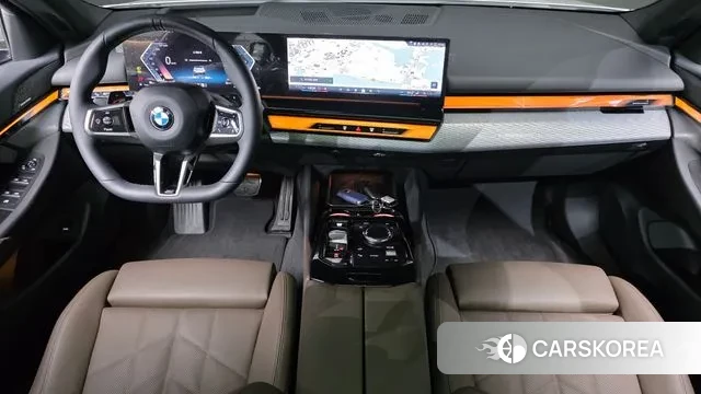 BMW 5 Series (G60) id 3512056 из Кореи 17