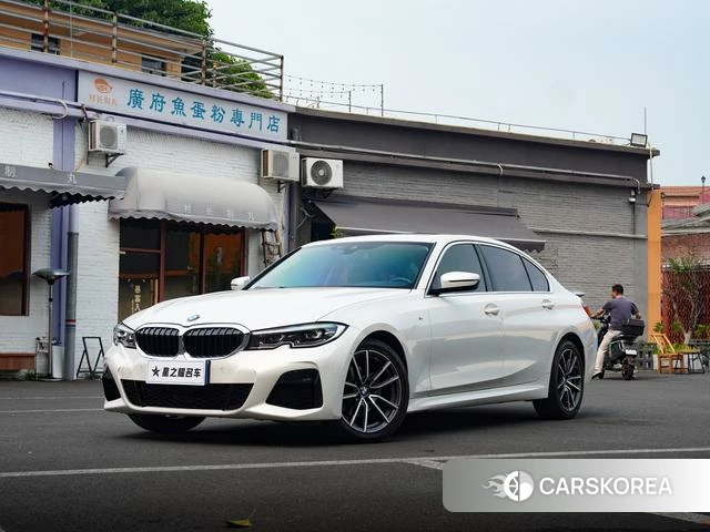 BMW 3 series id 3890792 из Китая 24