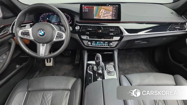 BMW 5 Series (G30) id 3883974 из Кореи 17