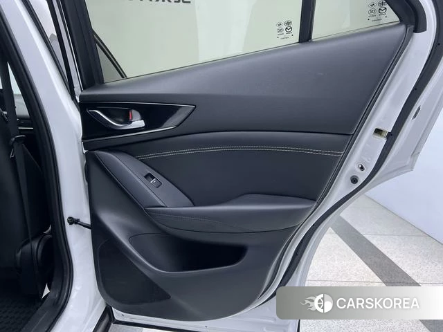 Mazda CX-4 id 4298399 из Китая 24