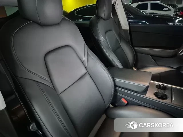 Tesla Model Y id 3757002 из Кореи 17