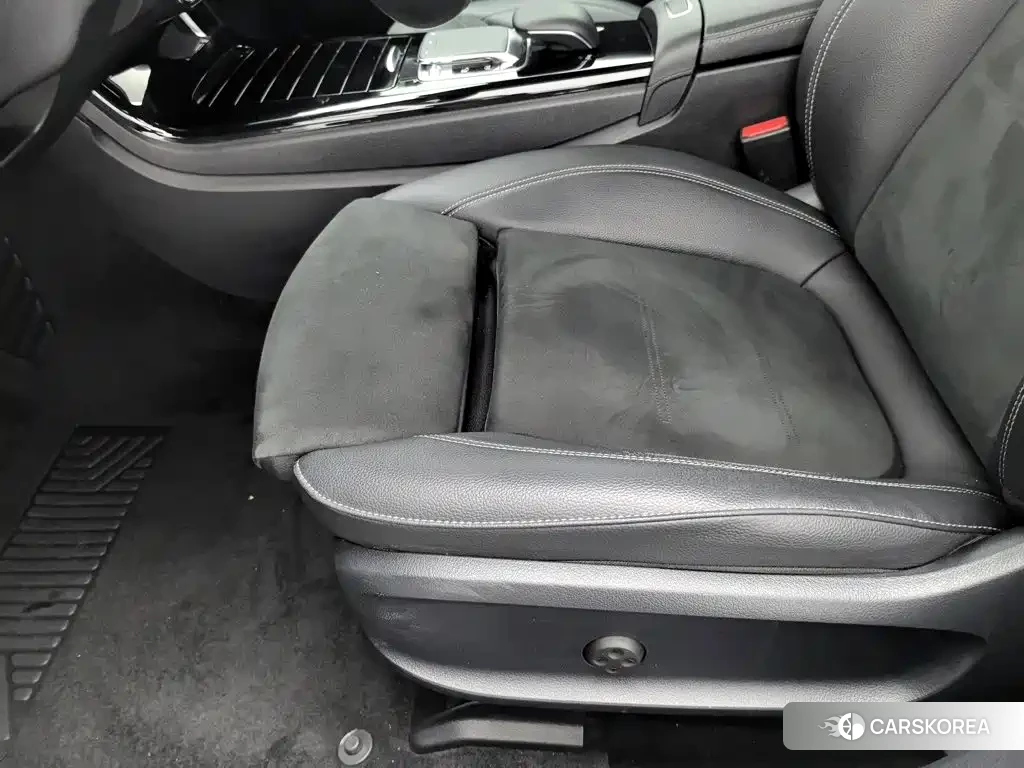 Mercedes-Benz A-Class id 4679997 из Китая 21